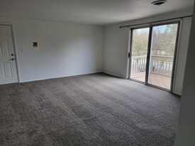 1001 Nanroc Dr, Unit 30 in Mechanicsburg, PA - Building Photo