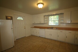 929 Orient St in Durham, NC - Building Photo - Building Photo