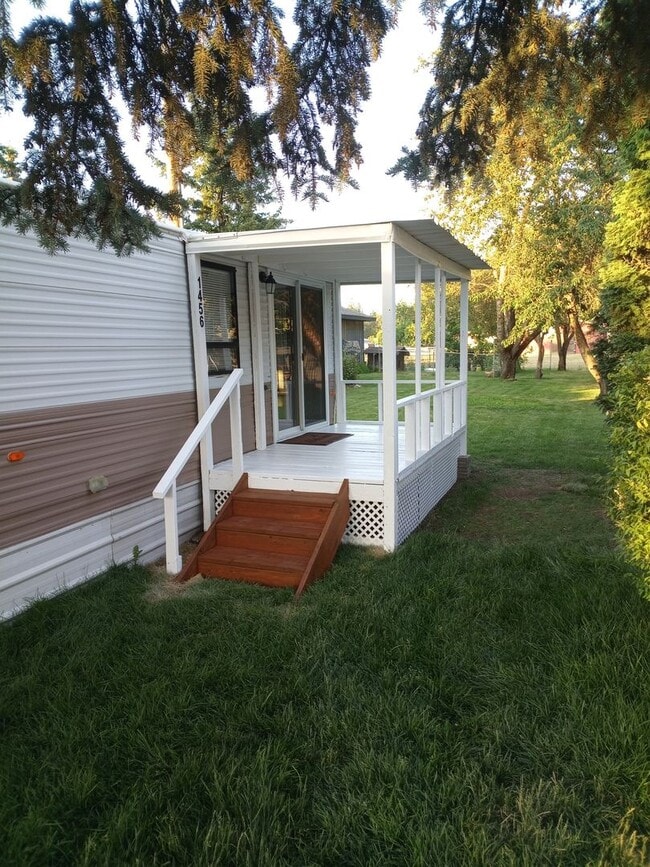 property at 1456 N Spice Ct