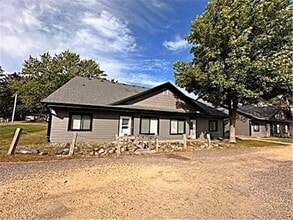 410 S Division St in Roberts, WI - Building Photo - Building Photo