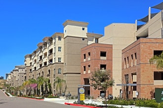 360 Luxury Apartments in San Diego, CA - Building Photo - Building Photo