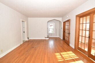 913 Bellevue Ave in South Bend, IN - Building Photo - Building Photo