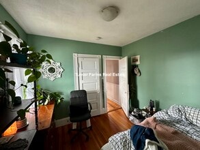 23 Granite St, Unit 3 in Somerville, MA - Building Photo - Building Photo