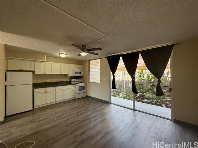 1508 Pensacola St in Honolulu, HI - Building Photo - Building Photo