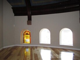 17 Bow St, Unit 37 in Somerville, MA - Building Photo