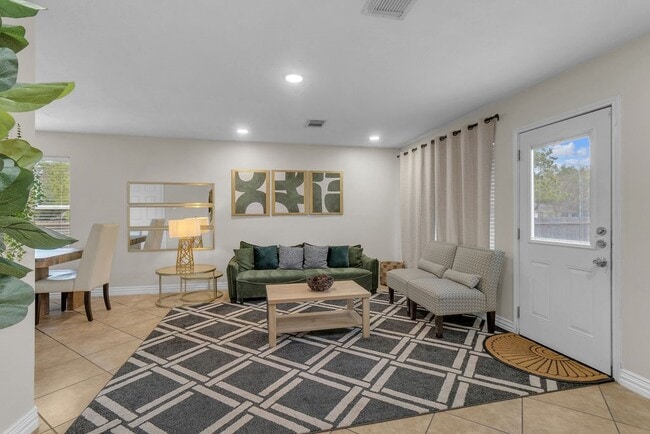 property at 746 Cape Cottage Ln