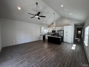 102 S G St in Pensacola, FL - Building Photo - Building Photo