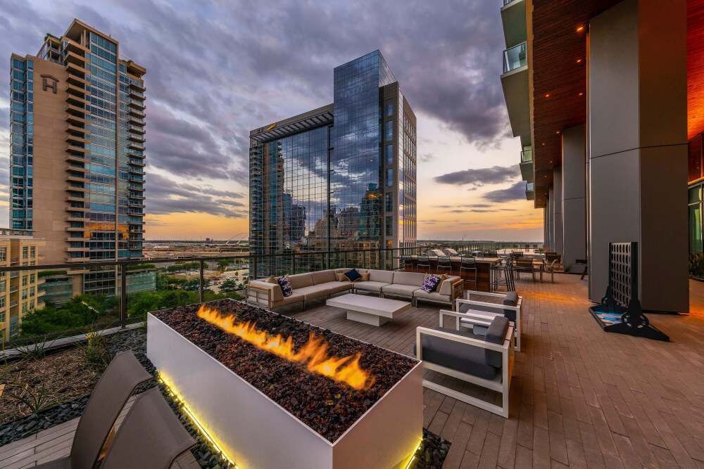 The 23 in Dallas, TX - Foto de edificio