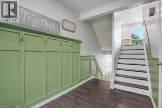 66 Summercrest Dr in Hamilton, ON - Building Photo - Building Photo