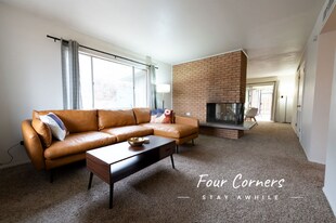 206 N Wall Ave in Farmington, NM - Building Photo