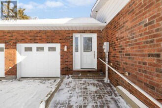1667 River Rd in Ottawa, ON - Building Photo - Building Photo