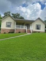 301 Thompson Dr in Gardendale, AL - Building Photo