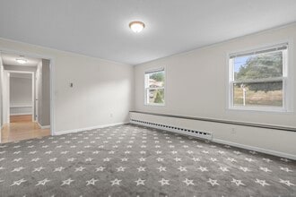 32 Nod Brook Rd in Wallingford, CT - Building Photo - Building Photo