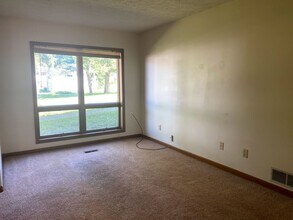 203 E 14th St in Bloomington, IN - Building Photo - Building Photo