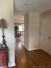 144 Roberton Crossing in Fairfield, CT - Building Photo - Building Photo