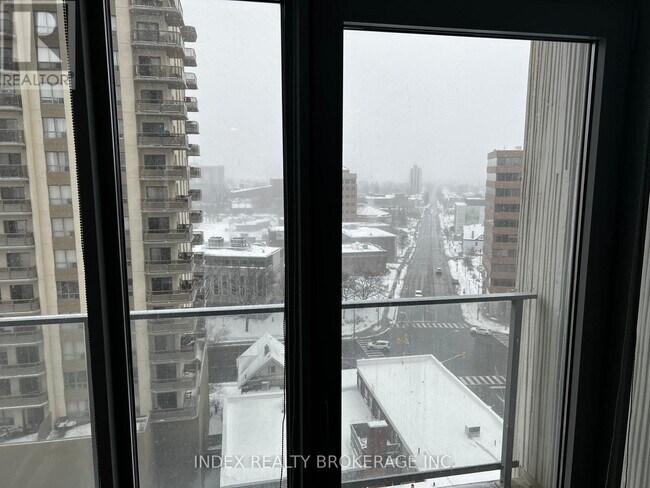 60 Frederick St in Kitchener, ON - Building Photo - Building Photo