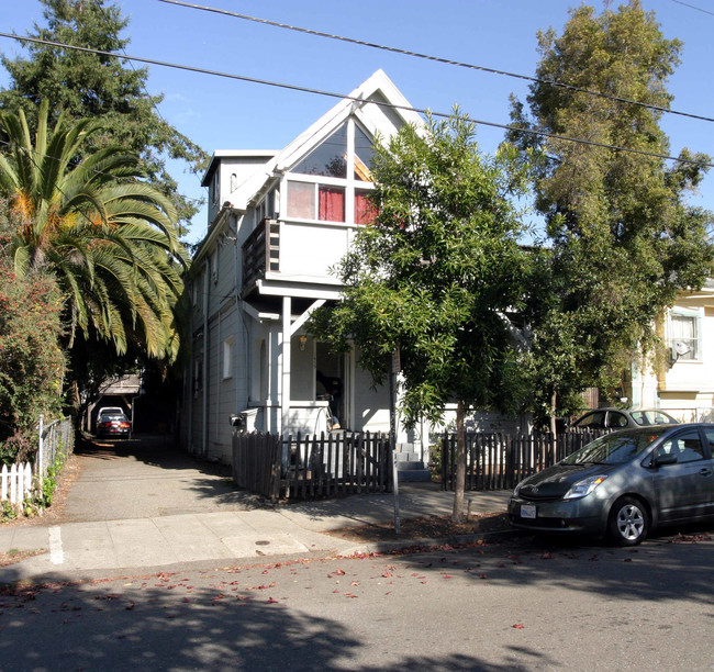 1615-1617 Addison St in Berkeley, CA - Building Photo - Building Photo