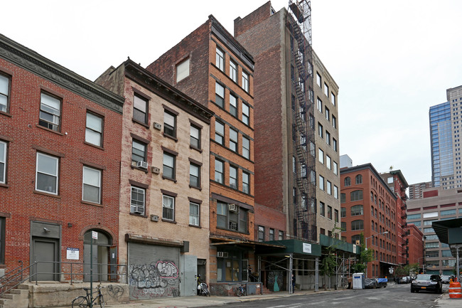 433 Washington St in New York, NY - Foto de edificio - Building Photo