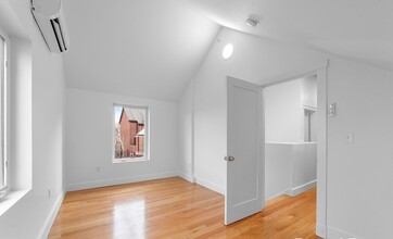 140 Prospect St in Cambridge, MA - Foto de edificio - Building Photo