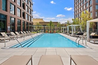 944 W Madison St in Chicago, IL - Building Photo - Building Photo