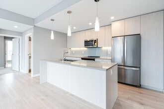 10180-10103 103 St NW in Edmonton, AB - Building Photo - Building Photo