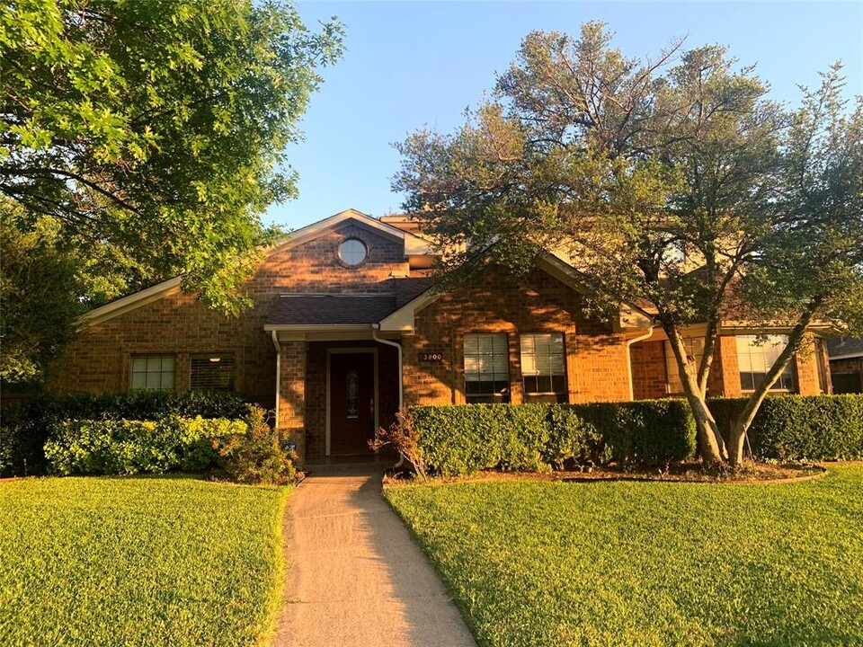 3600 Longbow Ln in Plano, TX - Building Photo