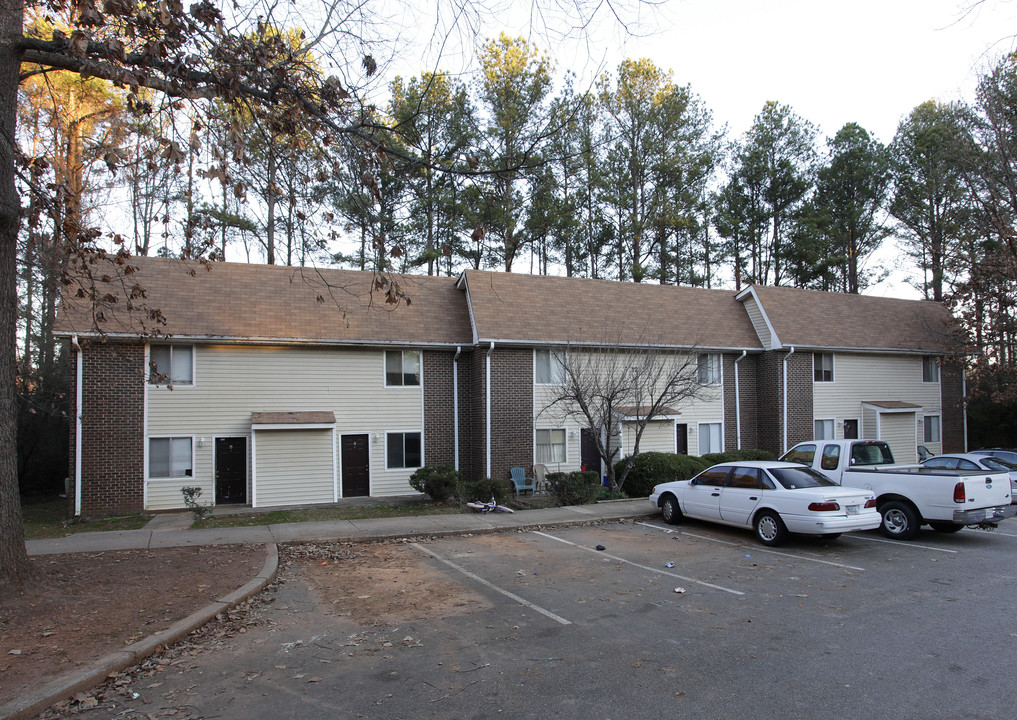 Shenandoah Apartments in Newnan, GA - Building Photo