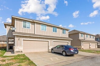 408 Carl Shipp Dr in Liberty Hill, TX - Building Photo - Building Photo