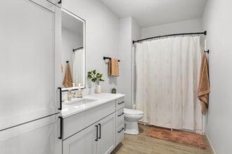 The Waverly in Middleton, WI - Building Photo - Building Photo