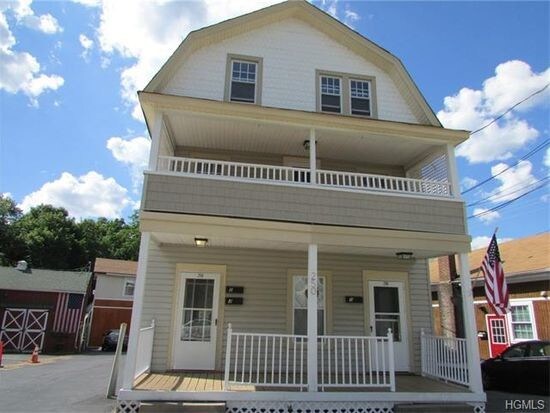 250 Main St in Cornwall, NY - Building Photo