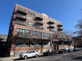 15 S Throop St in Chicago, IL - Building Photo