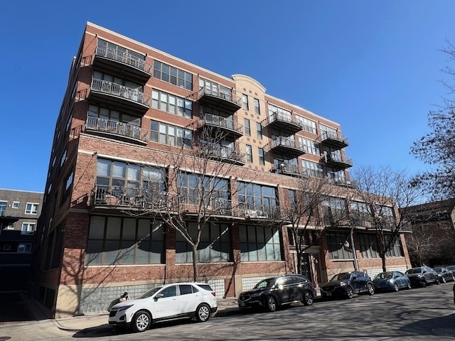 property at 15 S Throop St