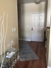 4221 W Spruce St, Unit 1420 in Tampa, FL - Foto de edificio - Building Photo