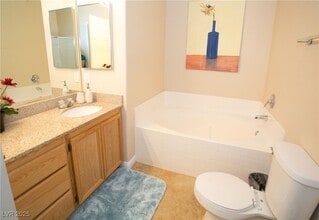 9975 Peace Way in Las Vegas, NV - Building Photo - Building Photo