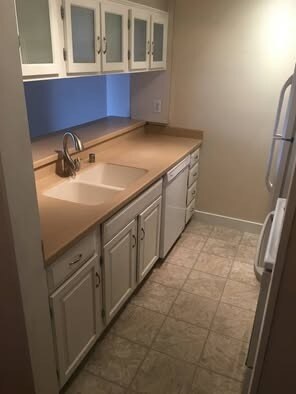 2201 Romig Pl in Anchorage, AK - Building Photo - Building Photo