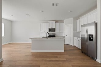 13920 Starboard Reach Dr in Santa Fe, TX - Building Photo - Building Photo