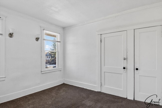 72-74 Pilgrim St in Highland Park, MI - Building Photo - Building Photo