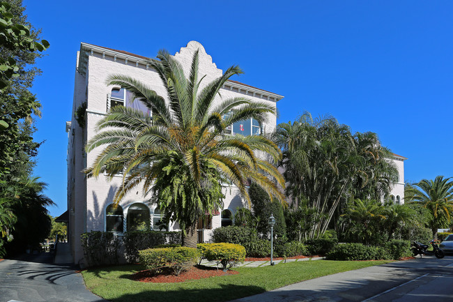 France on Frazier Creek in Stuart, FL - Foto de edificio - Building Photo