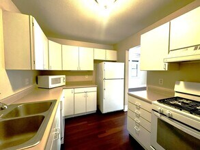 128 S Kalamazoo Mall in Kalamazoo, MI - Building Photo - Building Photo