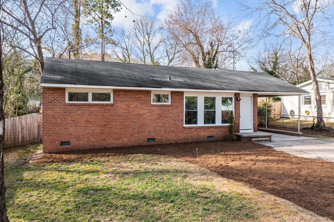 924 Beverly Dr in Raleigh, NC - Building Photo