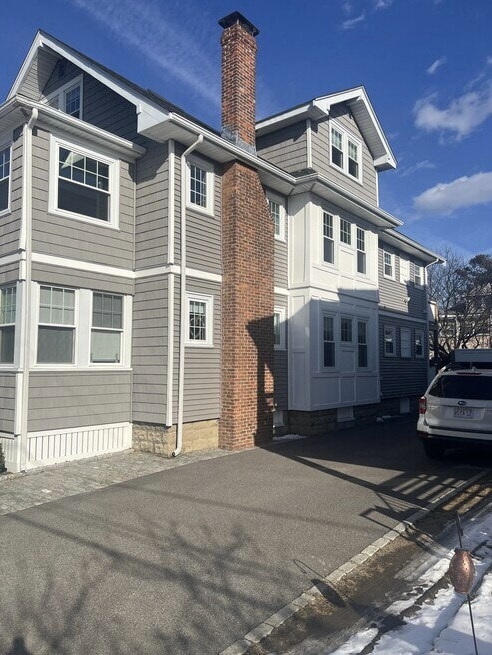 20 Carver Road in Watertown, MA - Building Photo - Building Photo