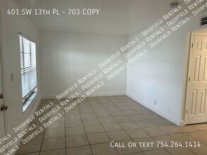 401 SW 13th Pl in Deerfield Beach, FL - Building Photo - Building Photo