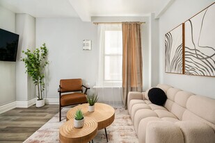 234 W 73rd St in New York, NY - Building Photo