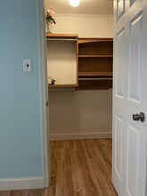 103 Robin Rd, Unit 103 in Exton, PA - Foto de edificio - Building Photo