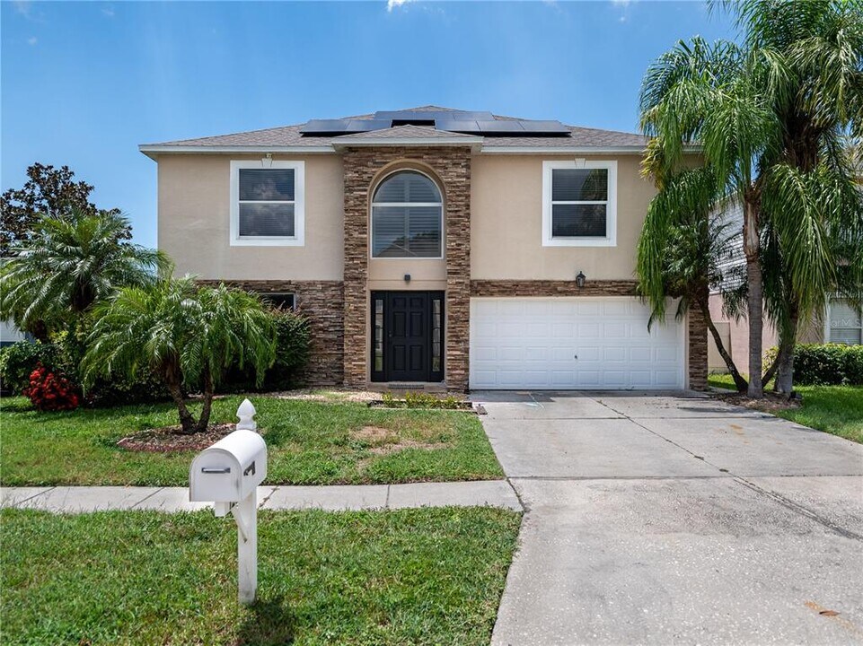 12941 Tribute Dr in Riverview, FL - Building Photo
