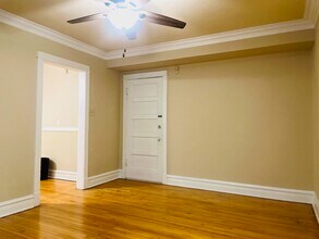 531 S Lombard Ave, Unit First floor unit in Oak Park, IL - Building Photo - Building Photo