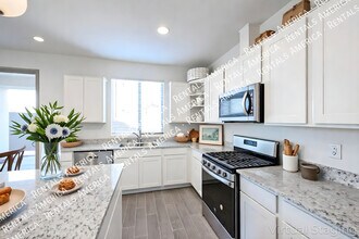 9344 E Spiral Ave in Mesa, AZ - Building Photo - Building Photo