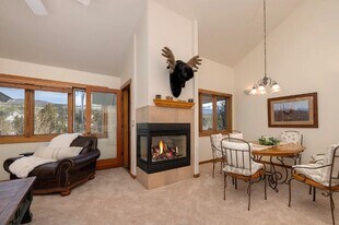 476 Kings Crossing Rd in Winter Park, CO - Building Photo