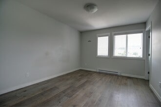 5017-5027 aveUPPER in Vernon, BC - Building Photo - Building Photo