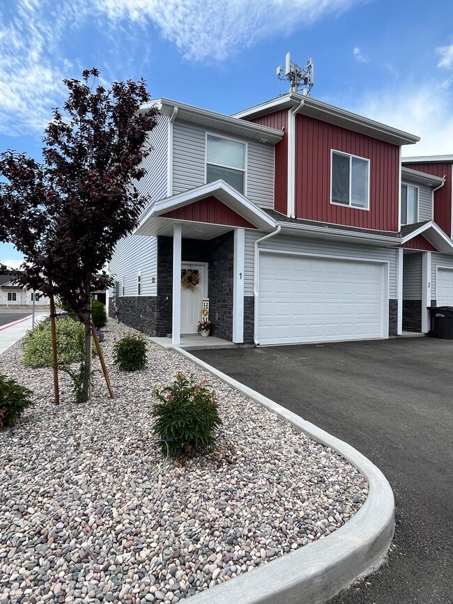 SouthBridge Townhomes